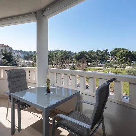 Apartment Luxury Green Beach