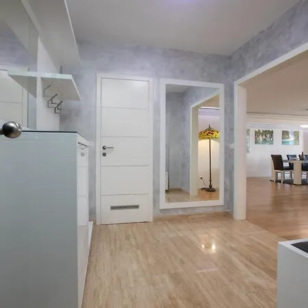 Apartment Luxury Green Beach