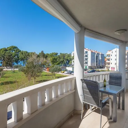 Luxury Green Beach Makarska