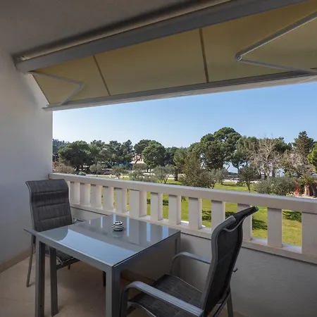Apartment Luxury Green Beach