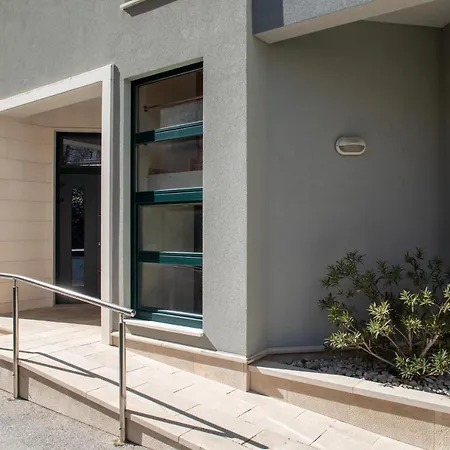 Apartmán Luxury Green Beach